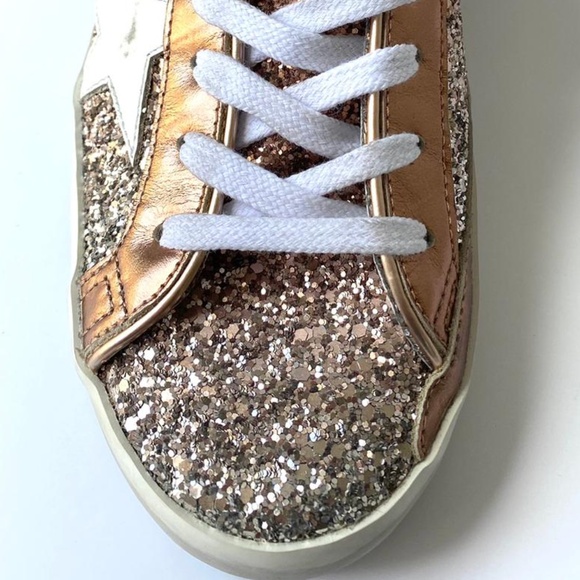 SOLD GOLDEN GOOSE Super Star in Silver/Peach - MSRP $695.00 - used once - Picture 3 of 8
